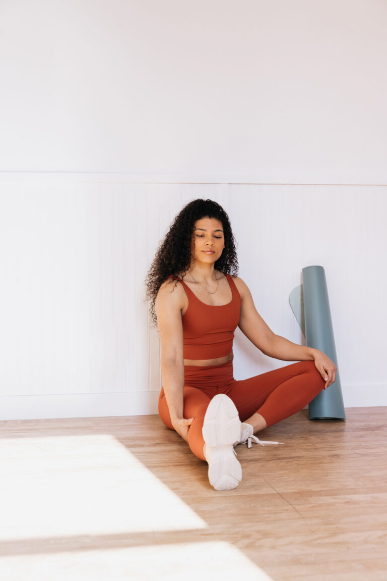 woman using meditation for weight loss