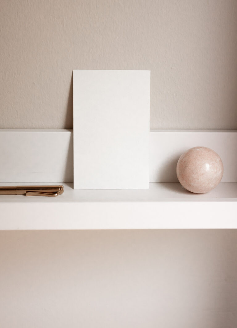 home decor a minimalistic personality type will like